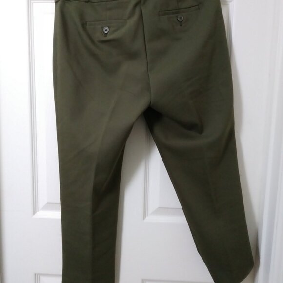 Liz Claiborne Olive Ankle Pants - Picture 9 of 12